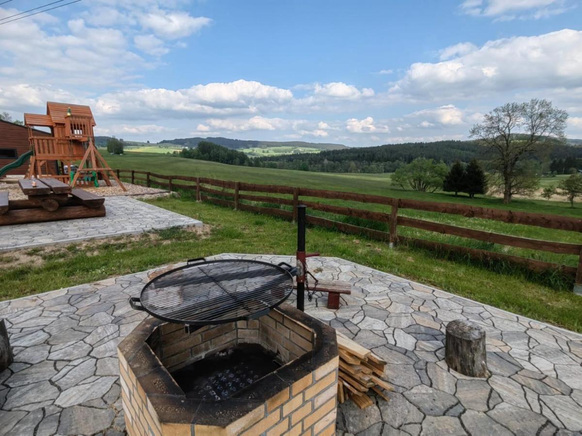 Jesenka Holiday home Cachrov
