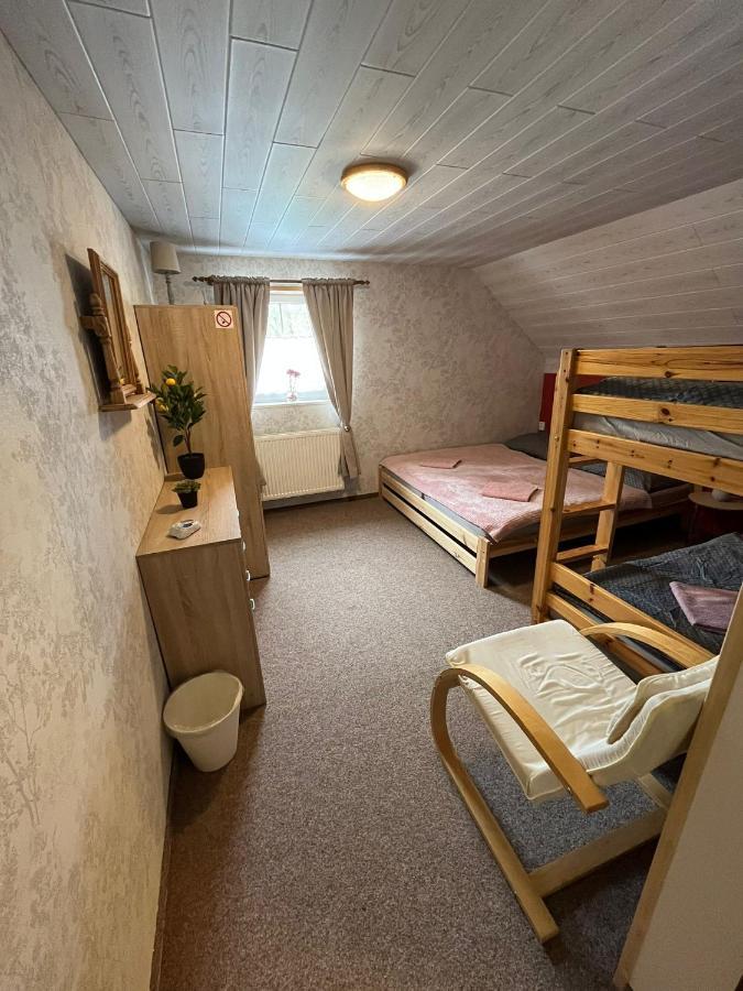 Jesenka Holiday home Cachrov
